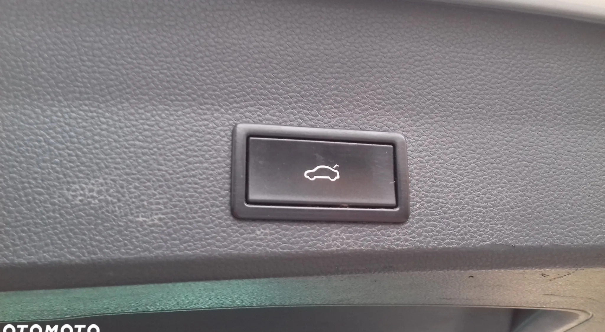 Seat Ateca cena 65990 przebieg: 197000, rok produkcji 2019 z Wałbrzych małe 326